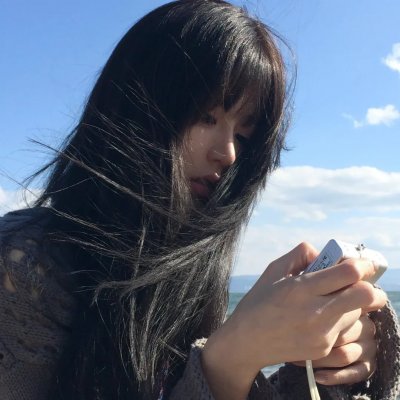 黑影窥窗